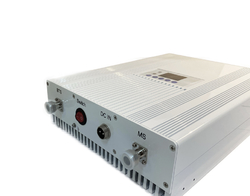 Dvojpásmový repeater signálu Gainer GCPR-20LE v setu pro EGSM, 4G/LTE